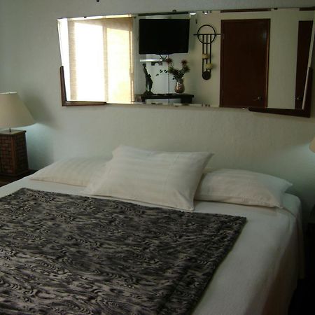 Hotel Residencia Sofia Querétaro Zewnętrze zdjęcie